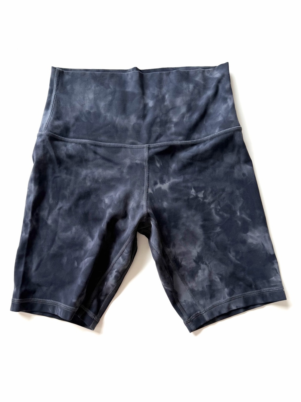 lululemon athletica Diamond High-Rise Shorts 6”